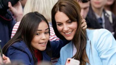 Kate Middleton's Windsor stroll