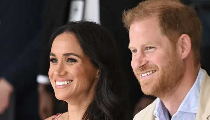 Meghan Markle Breaks Silence on Queen Elizabeth And What She Think About her