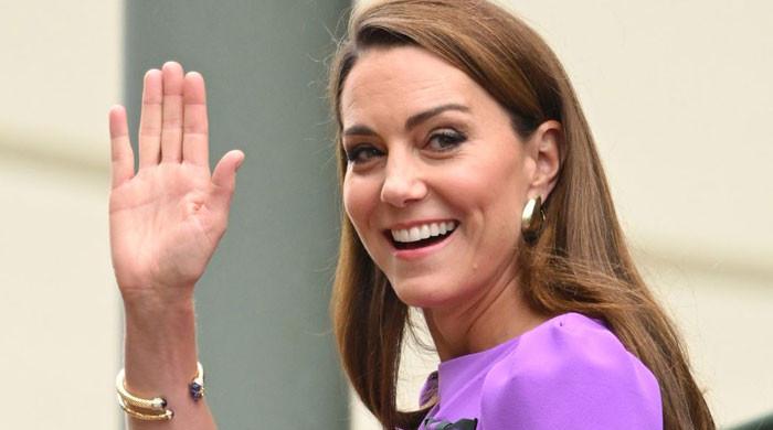 Kate Middleton Refuses to Move Next Door to Prince Andrew Until He’s Forced Out of Royal Lodge