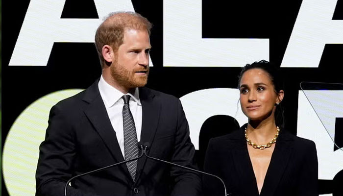 Meghan Markle Issues Clear Warning to Prince Harry as Andrew Crisis Deepens